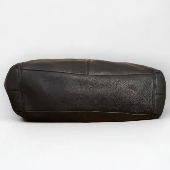 LIKE NEW COACH Lexi Chain Strap Shoulder Bag - Picture 6 of 9